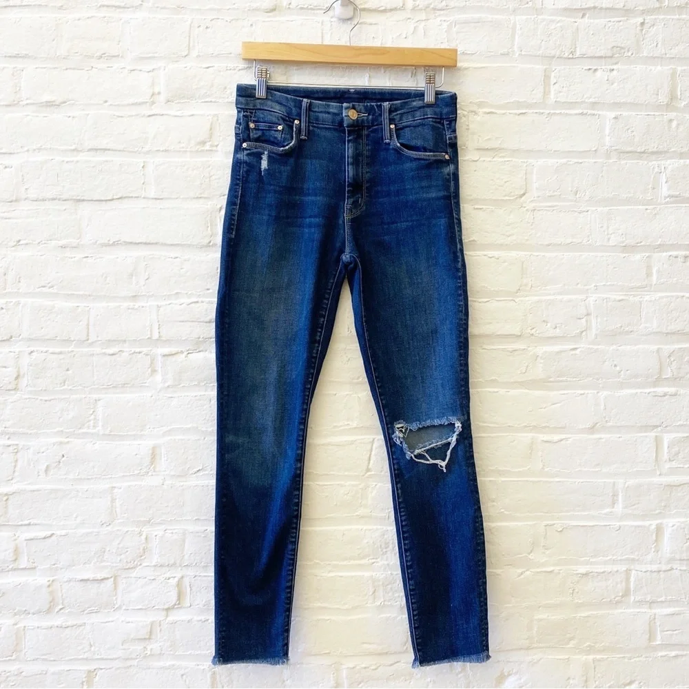 MOTHER || High Waisted Looker Ankle Fray in Close To The Edge Blue‎ 25